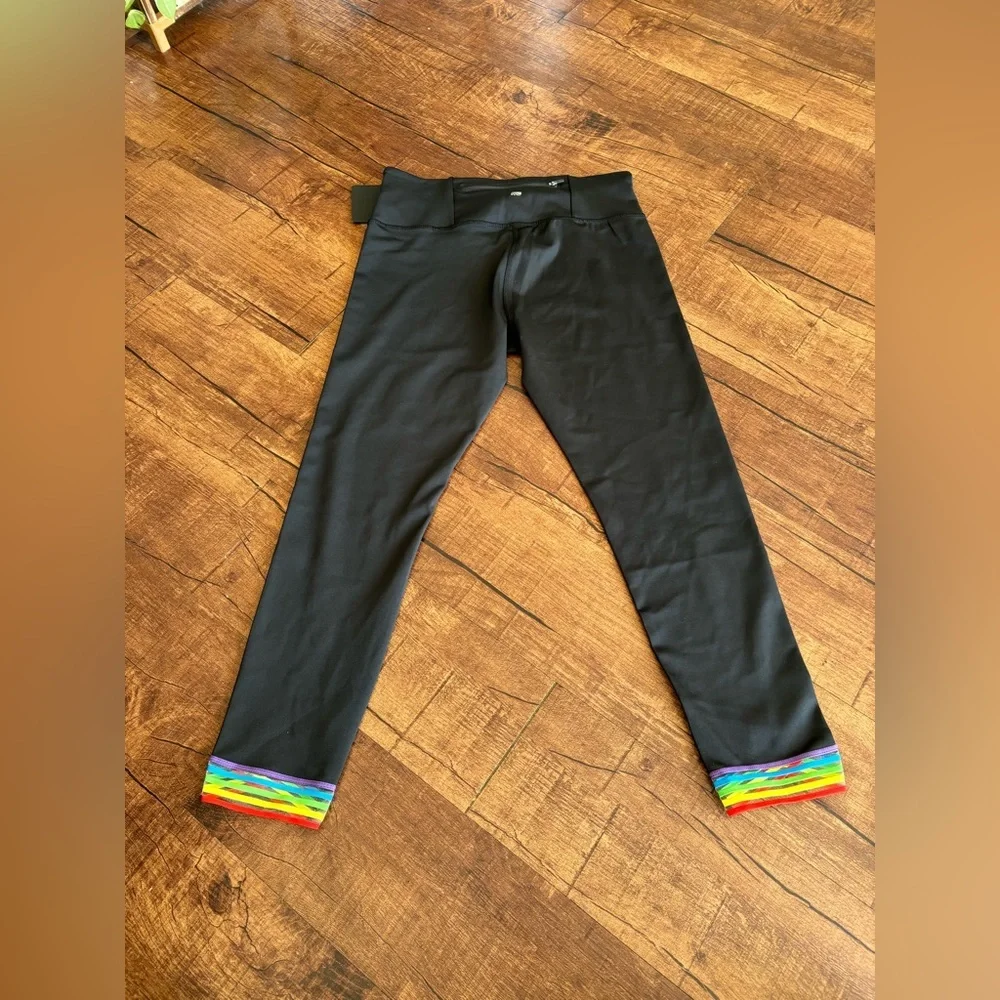 NWT | Marika Cycle House Capri Leggings |Black, Rainbow | L - Picture 4 of 9